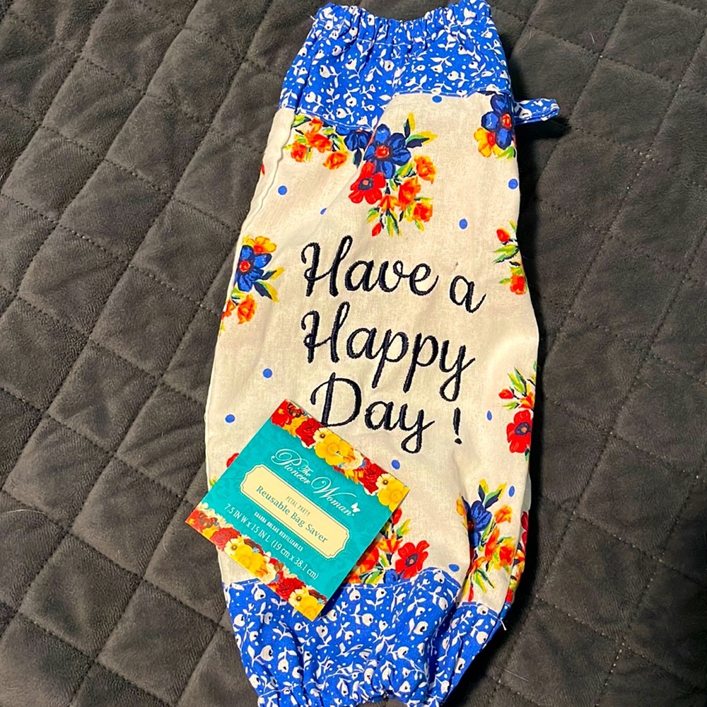 Pioneer Woman reusable bag saver